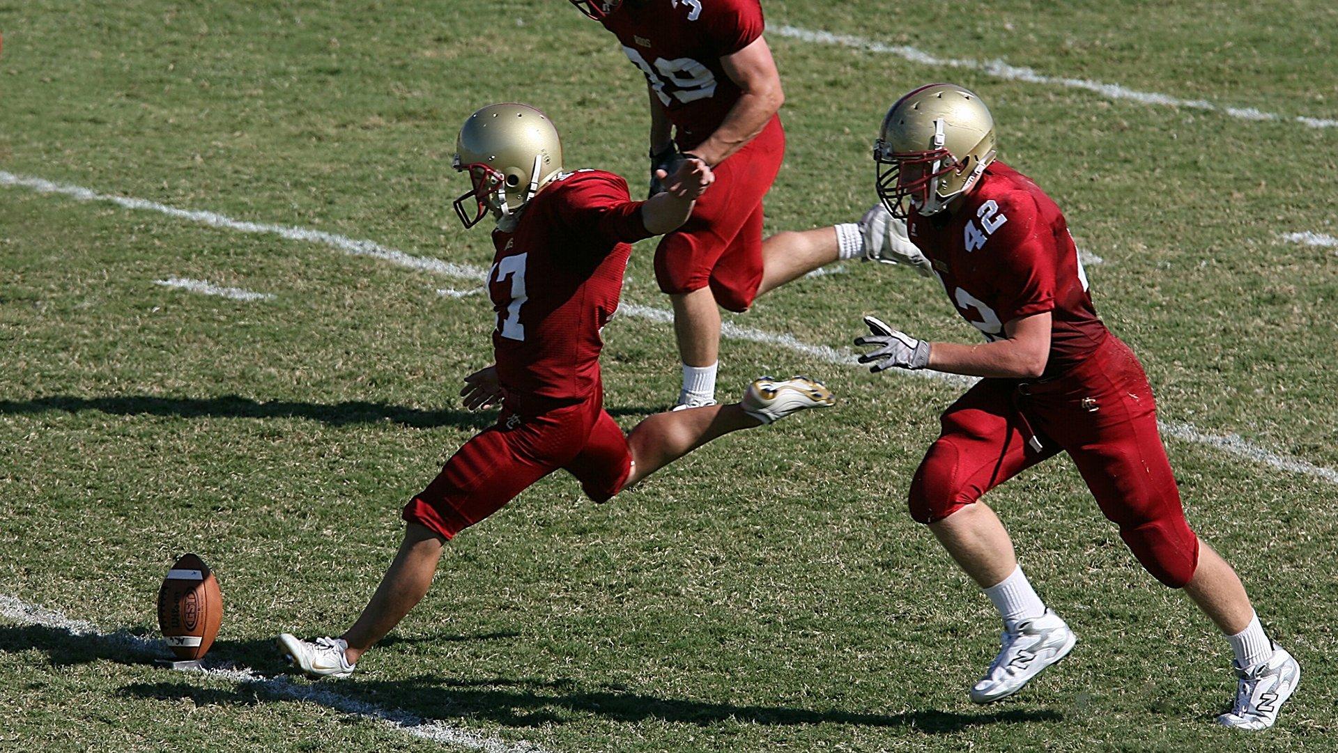 拜仁德超杯力克斯图加特夺冠 凯恩与迪亚斯联手破门锁定胜局